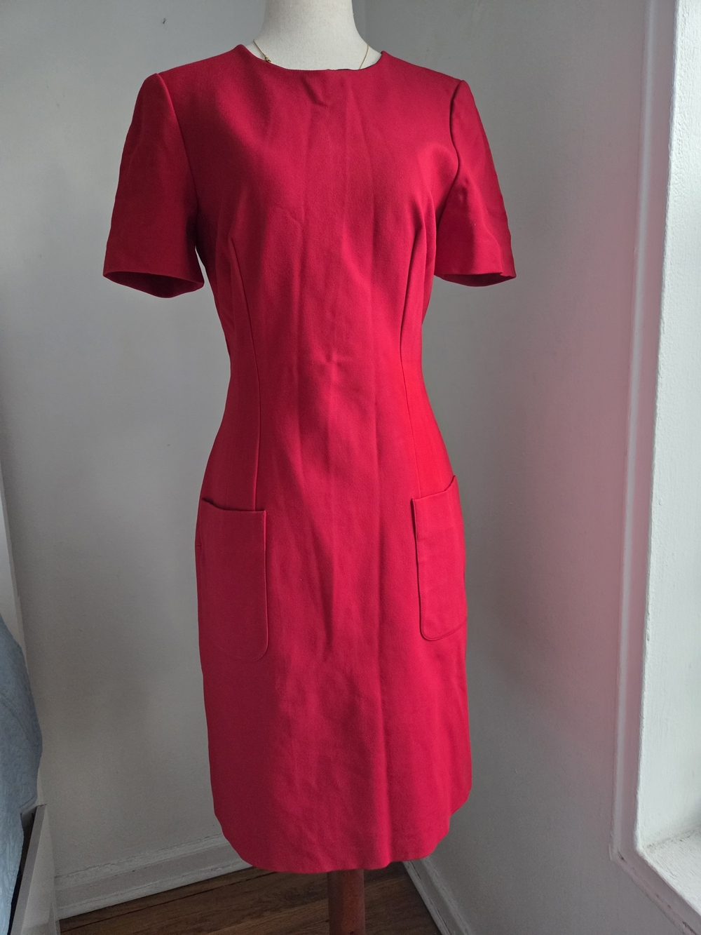 Tailored Short-Sleeve Midi Sheath Dress in Fuchsia
